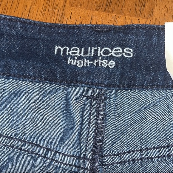 New Maurices jean shorts size 10 - Picture 4 of 9